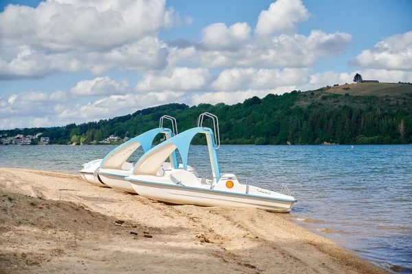 camping-les-genêts-waterfietsen